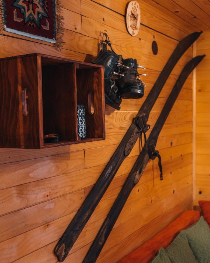 Apartman Pustolov - Stara Planina Crni Vrh エクステリア 写真